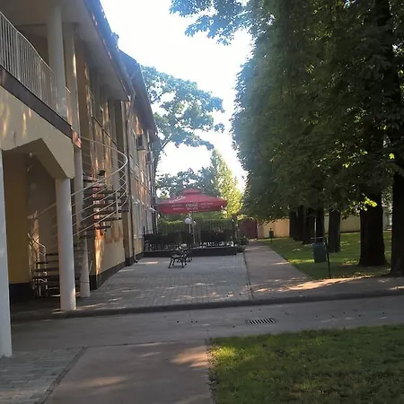 Thelena Отель 3*
